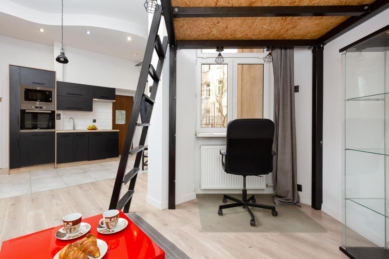Downtown Studio Apartment Poznanska By Renters ワルシャワ エクステリア 写真